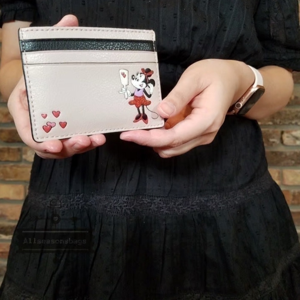 Kate Spade Minnie Mouse 📦💌🎄